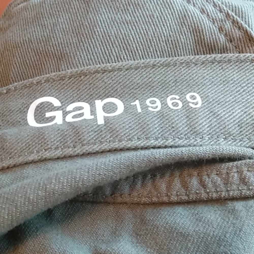Gap "Girlfriend" Jeans
